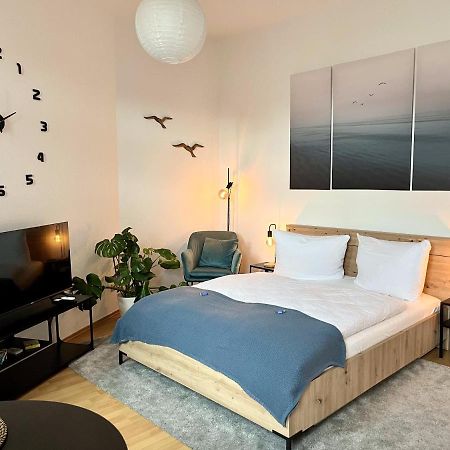 Endless: Mitten Im Zentrum Inkl. Stellplatz Schwerin  Extérieur photo