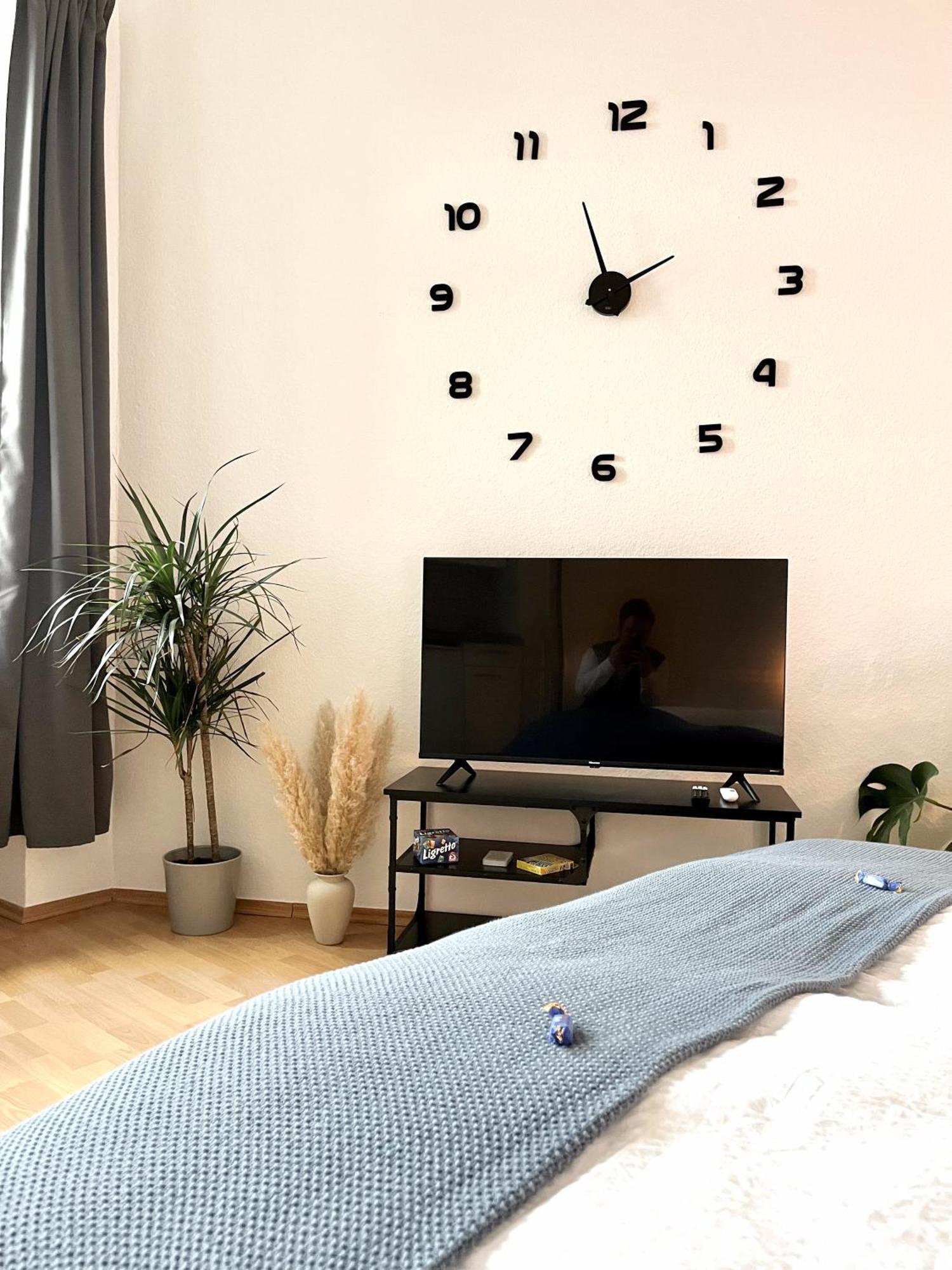 Endless: Mitten Im Zentrum Inkl. Stellplatz Schwerin  Extérieur photo